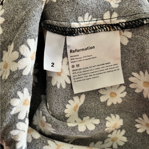 Reformation Margot Daisy print Mini Skirt - Picture 6 of 7